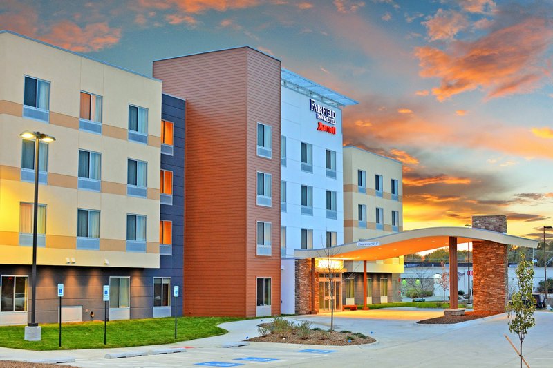 Fairfield Inn & Suites Omaha Northwest,Douglas County>>Douglas,2.5 star
