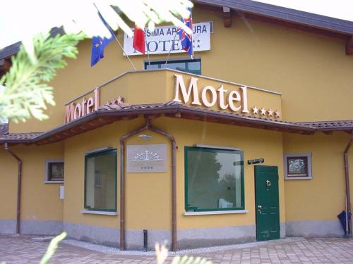Adda Hotel