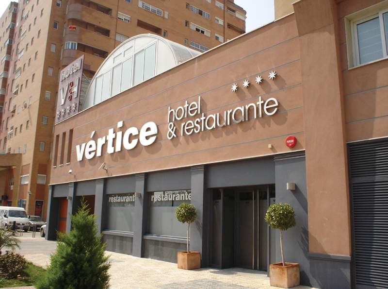 Vertice Sevilla,Costa De La Luz>>Cerro-Amate,4 star
