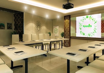Pyrenees-Yog,Magelang>>Gedongtengen,3 star