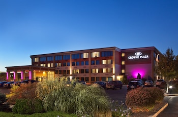 Crowne Plaza Boston - Woburn By Ihg,Woburn>>Boston,4 star