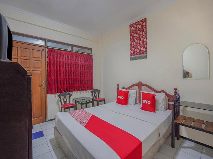 Oyo 90132 Lie Mas Hotel,Mojokerto>>East Java,2 star