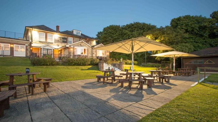 The Wight Mouse Inn,Cowes>>Chale,3 star