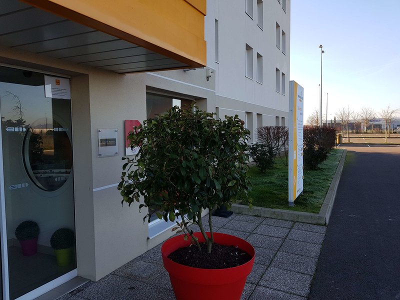 Premiere Classe Sens Nord - Saint Clement,Fontaine-La-Gaillarde>>Auxerre,2 star