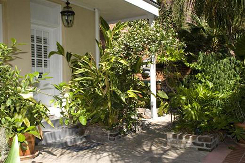 Dauphine Orleans Hotel,New Orleans>>French Quarter,4 star