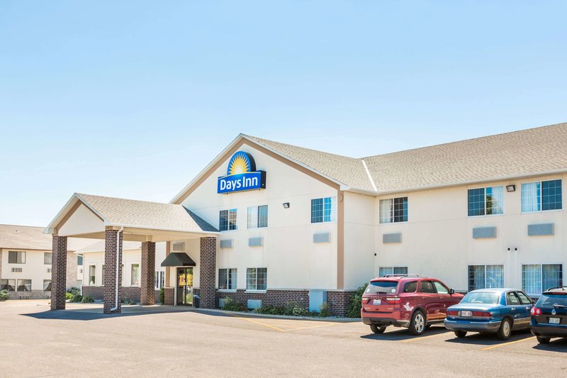 Days Inn By Wyndham Hotel Spencer Ia,Rossie>>Clay County,3 star
