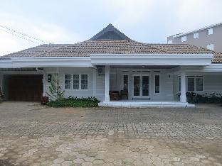 Elenor's Home At Eyckman,Pasteur>>Bandung,3 star