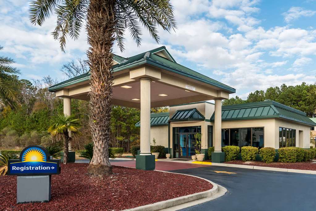 Days Inn By Wyndham Richmond Hill/Savannah,Richmond Hill>>Georgia,2 star