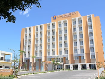 hotel rising sun miyakojima