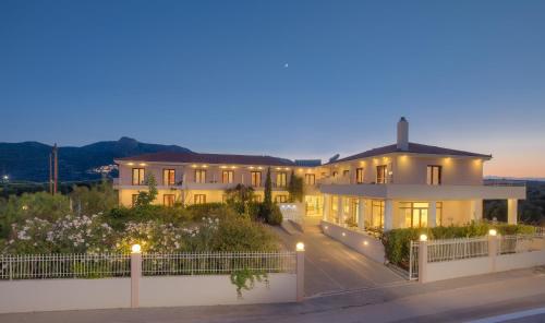 kyniska hotel