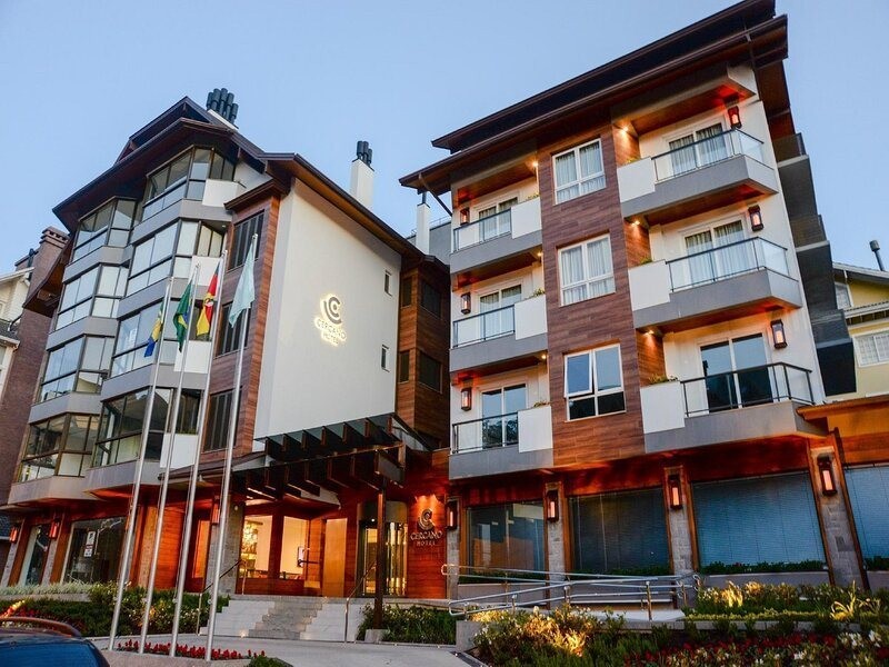 hotel cercano
