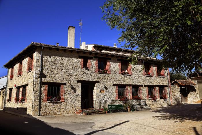Hotel Rural Tirontillana
