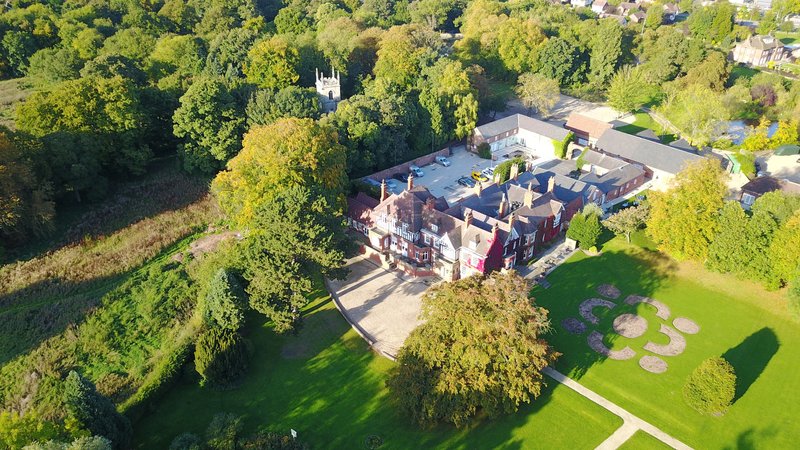 Healing Manor Hotel