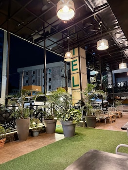 Yaahot Hotel,Yaounde>>Mfoundi,3 star