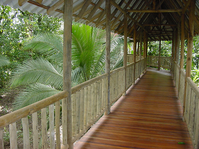 Hotel El Bambu,La Virgen>>Heredia,3 star