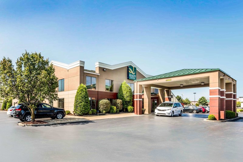 Quality Suites Paducah,Mccracken County>>Hendron,3 star