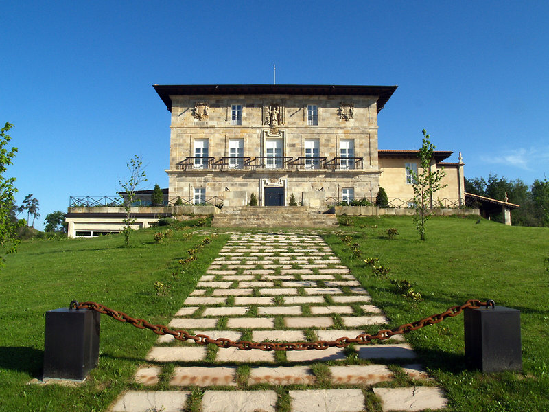 Palacio Urgoiti,Bilbao>>Bermeo,4 star