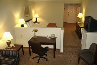 sturbridge host hotel and conference center adults only