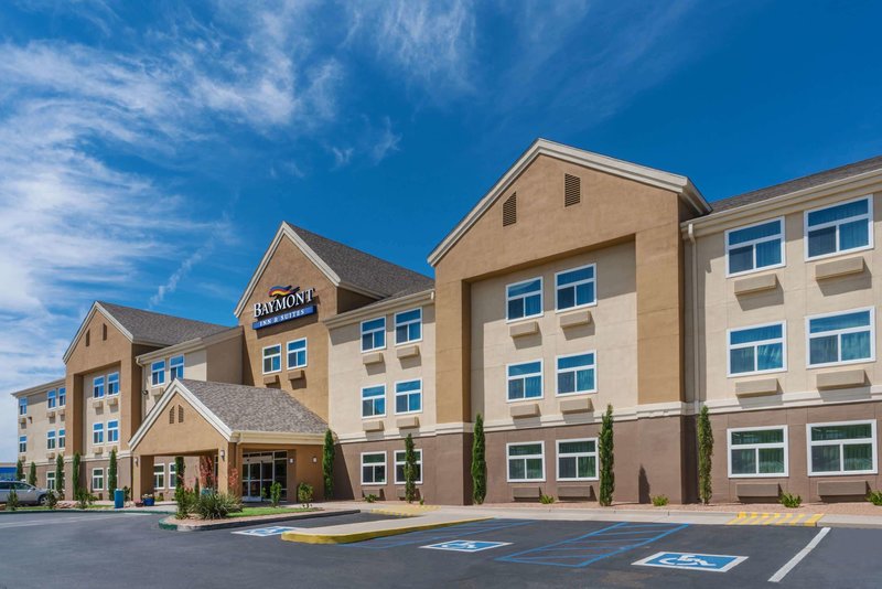 Baymont By Wyndham Albuquerque Airport,Bernalillo>>Albuquerque,2.5 star