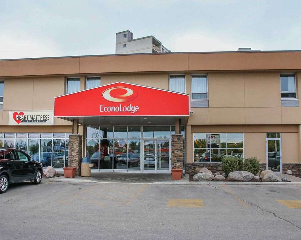 econo lodge winnipeg south