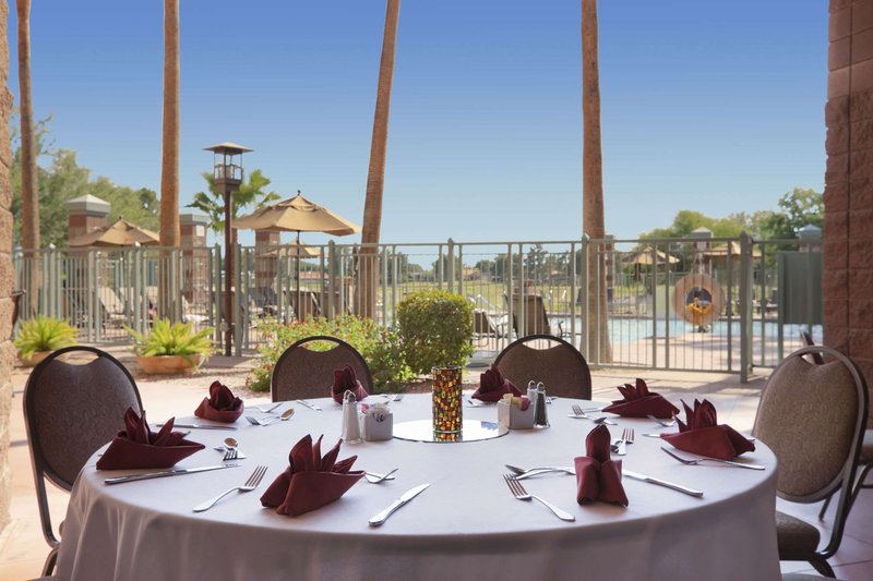 embassy suites by hilton phoenix scottsdale