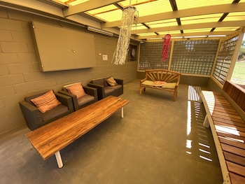 Capricorn Holiday Park,Carnarvon>>Brown Range,4 star