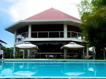 Papakit's Marina And Fishing Lagoon Powered By Cocotel,Near San Fernando Rey Parish Church,2 star