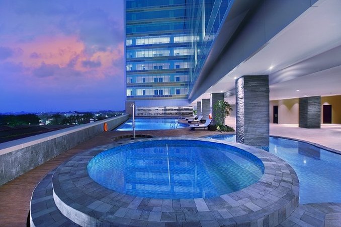 The Alana Hotel And Convention Center - Solo By Aston,Karanganyar>>Colomadu,4 star