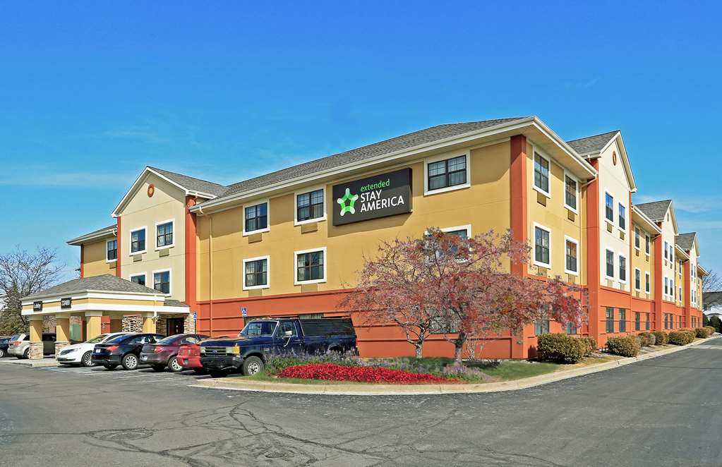 Extended Stay America Select Suites Detroit Sterling Heights,Macomb>>Detroit,2.5 star