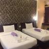 seasons riverside hotel