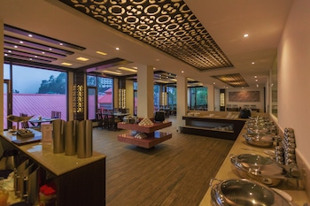 Snow Valley Resorts (Centrally Heated),Kachi Ghati,4 star