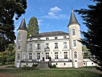 Château Les Vallées,La Roche-Posay>>Indre-Et-Loire,4 star