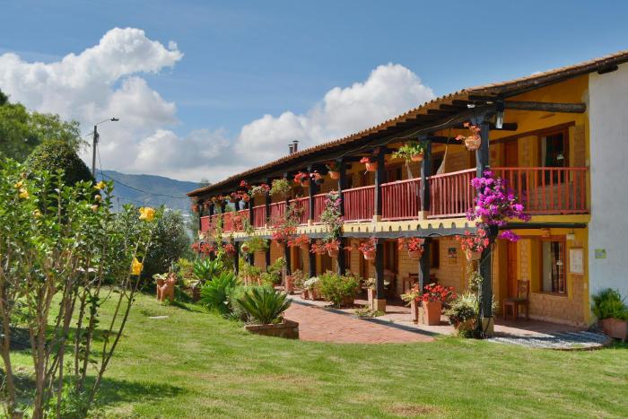 Hotel Spa Casa De Adobe,Paipa>>Boyaca,3 star
