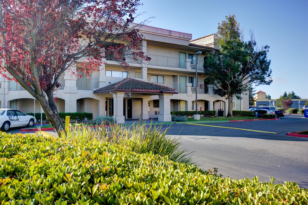 Inn At Rohnert Park,Santa Rosa>>Rohnert Park,2 star