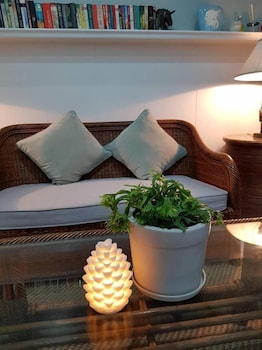 Baan Busarin Hotel,Hua Hin>>Cha-Am,2 star
