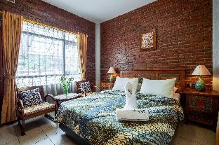 Sekar Arum,Near Maranatha Christian University,3 star