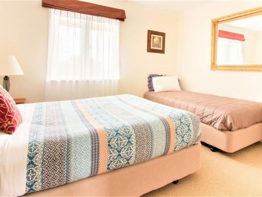 Mangawhai Lodge,Kaiwaka>>Kaipara,4 star