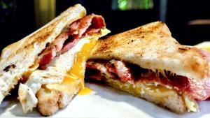 Pks Jungle Village - Hostel,Daintree>>Cape Tribulation,2 star