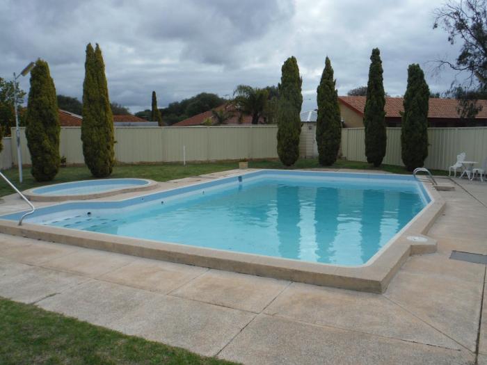 Restawile Motel,Broadwater>>Abbey,2.5 star