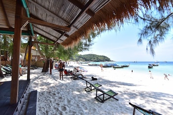 green view beach resort