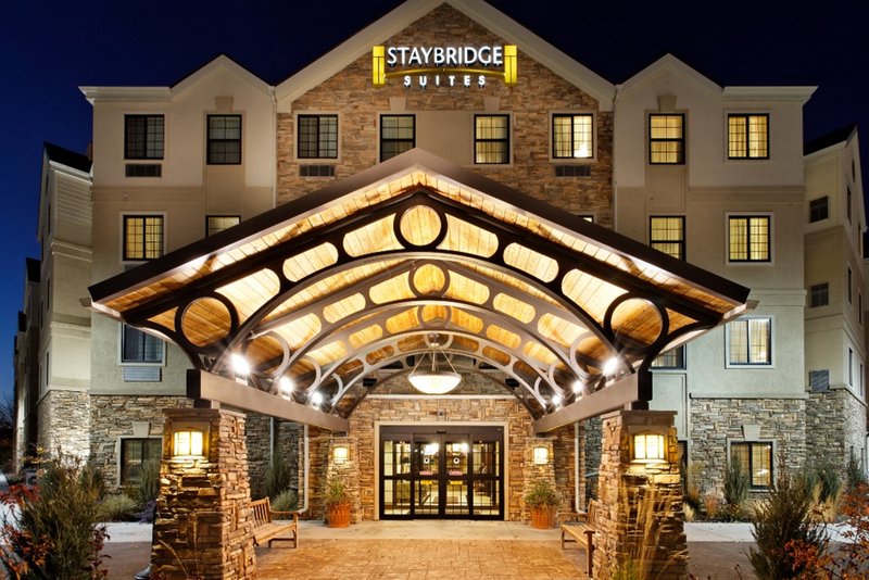 Staybridge Suites Dearborn Mi, An Ihg Hotel,Dearborn Heights>>Dearborn,3 star