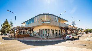 Esplanade Hotel,Brighton>>Adelaide,2 star