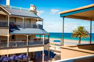 Esplanade Hotel,Brighton>>Adelaide,2 star