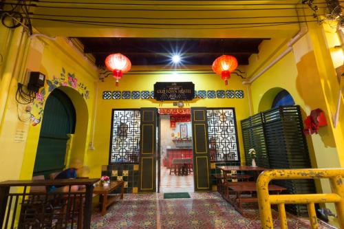 Phuket Old Town Hostel,Kathu>>Ban Lo Long,2 star