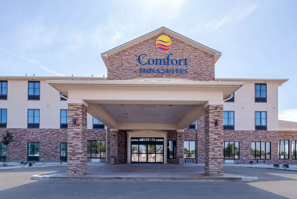 Comfort Inn & Suites,Near Lovington Ballpark,2 star