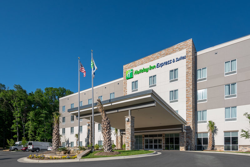 Holiday Inn Express & Suites Charlotte Airport By Ihg,North Carolina>>Charlotte,3 star