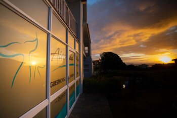 Aire Del Mar Guest House,De Kelders>>Cape Town,3 star