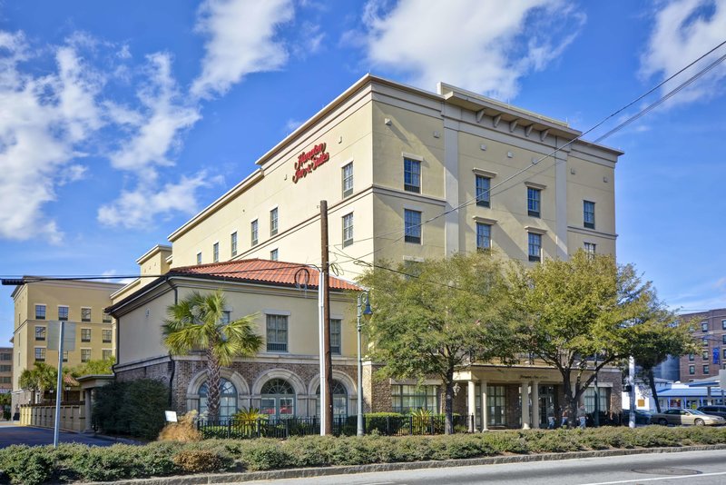 hampton inn and suites savannah historic district