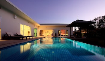 phuket lagoon pool villa