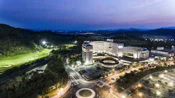 Lotte Buyeo Resort,Boryeong>>Asan,4 star